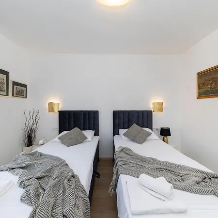 Apartman Dispetto In Old