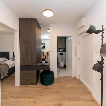 Apartman Dispetto In Old *