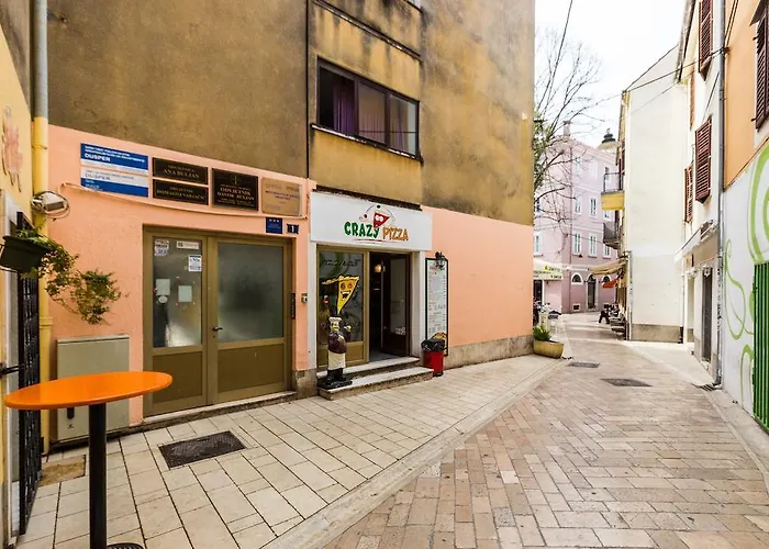 Apartment Dispetto In Old *